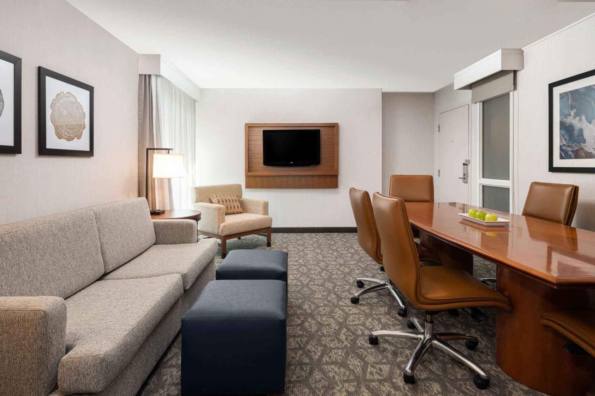 Embassy Suites By Hilton Portland Airport Exteriér fotografie